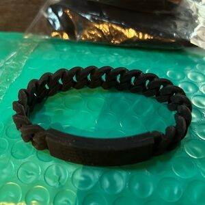 BUY NOW MARC BY MARC JACOBS - Silicon Bracelet